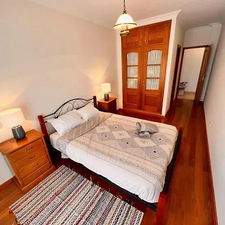 Waterfront View - Casa Alegra Апартаменты *