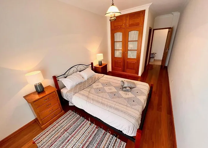 Waterfront View - Casa Alegra Daire *