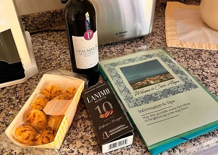 Waterfront View - Casa Alegra Daire